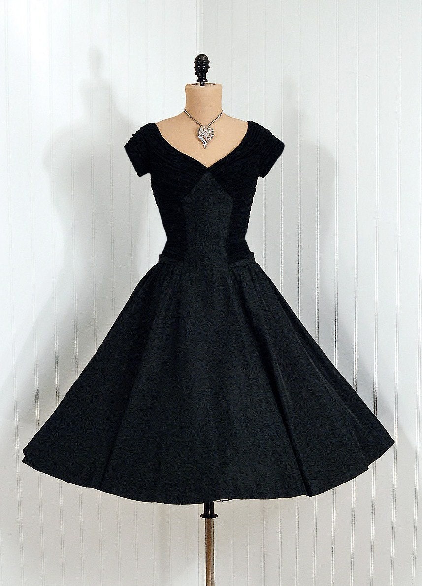 1950's Vintage Heavily-Ruched Black Silk-Jersey and Taffeta-Couture Bombshell Low-Plunge Rockabilly Back-Bow Circle-Skirt Wedding Party Cocktail Party Dress