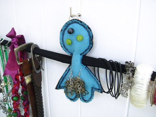 Cute Wall Mounted Jewelry Hanger (Blue)