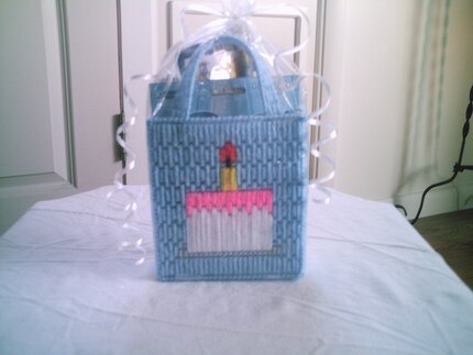 Plastic Canvas Birthday Gift Bag (Clearance)