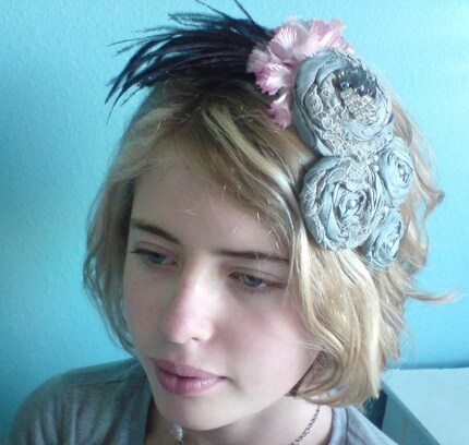 Drama and Lace (( hair fascinator )) vintage lace, millinery flower, feathers - LAST ONE