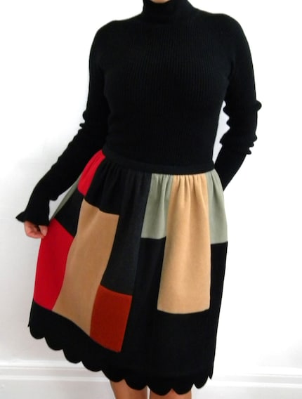 Scallop edge cashmere skirt