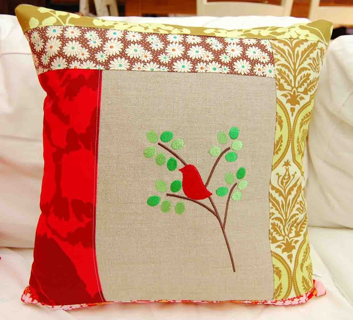 Red Robin Patchwork Pillow Cover 18 inch