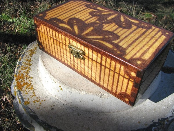 striped flora wooden keepsake box