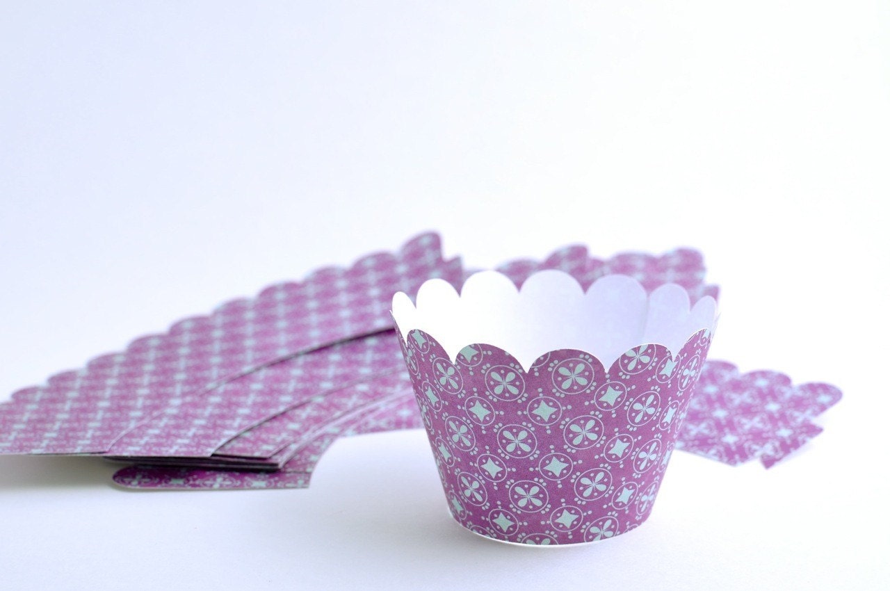 BOGO - Purple Pattern - Scallop Cupcake Wrapper