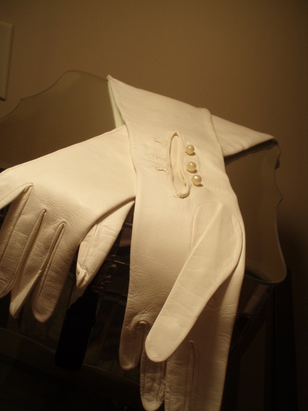 Amazingly Beautiful Antique Leather Gloves for The Bride