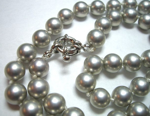 8mm Steel Gray South Sea Shell Pearl Necklace 19 Inch Long - Free Shipping