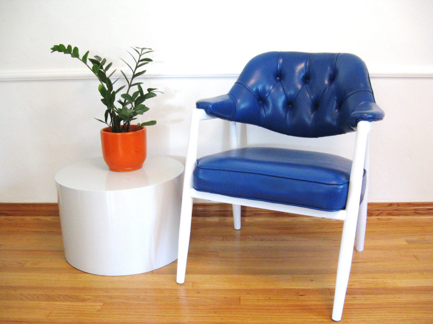 60s ELECTRIC BLUE Button Tufted OFFICE CHAIR