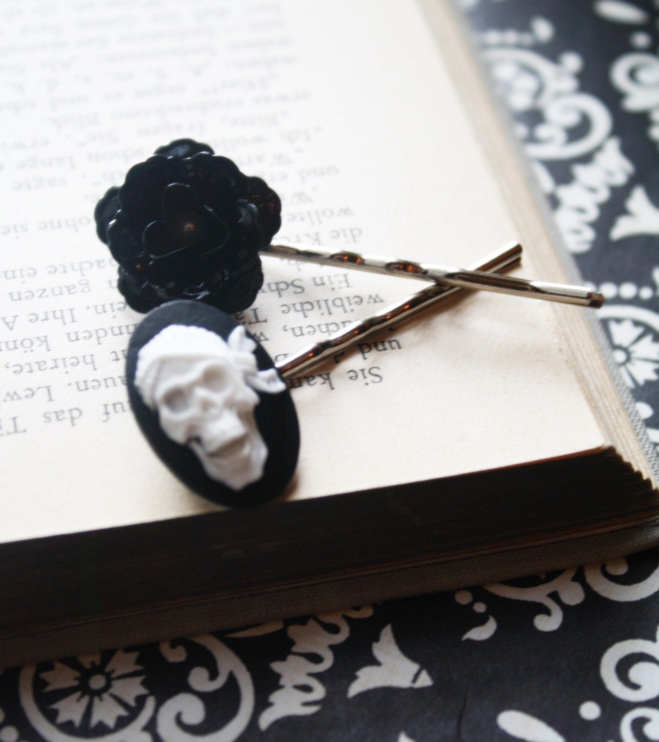 The Jolly Roger and the Rose- Bobby Pin Set
