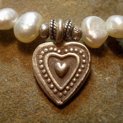 Freshwater Pearl and Silver Heart Charm Bracelet