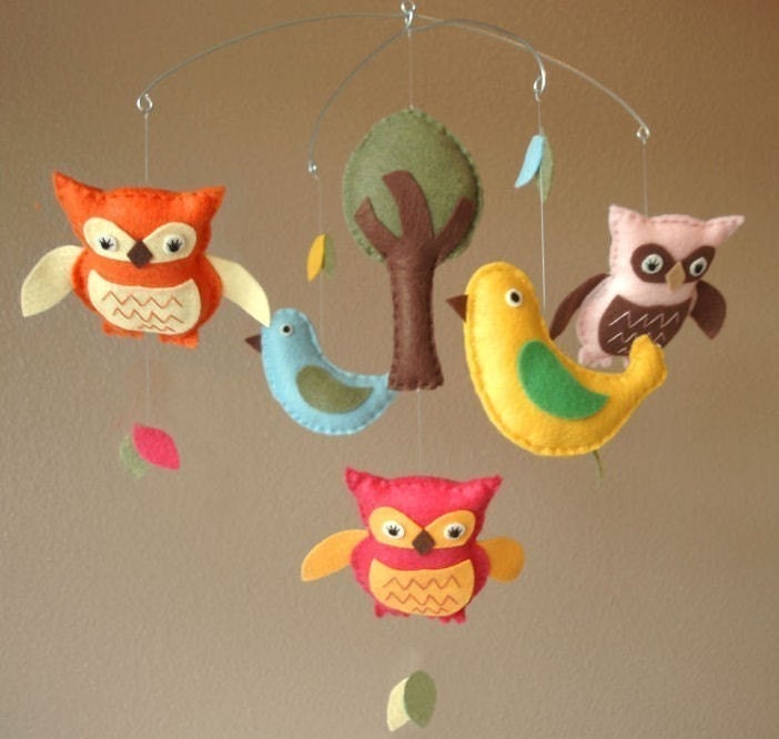 Feathered Friends Bird and Owl Baby Mobile (Custom Felt Colors Available)