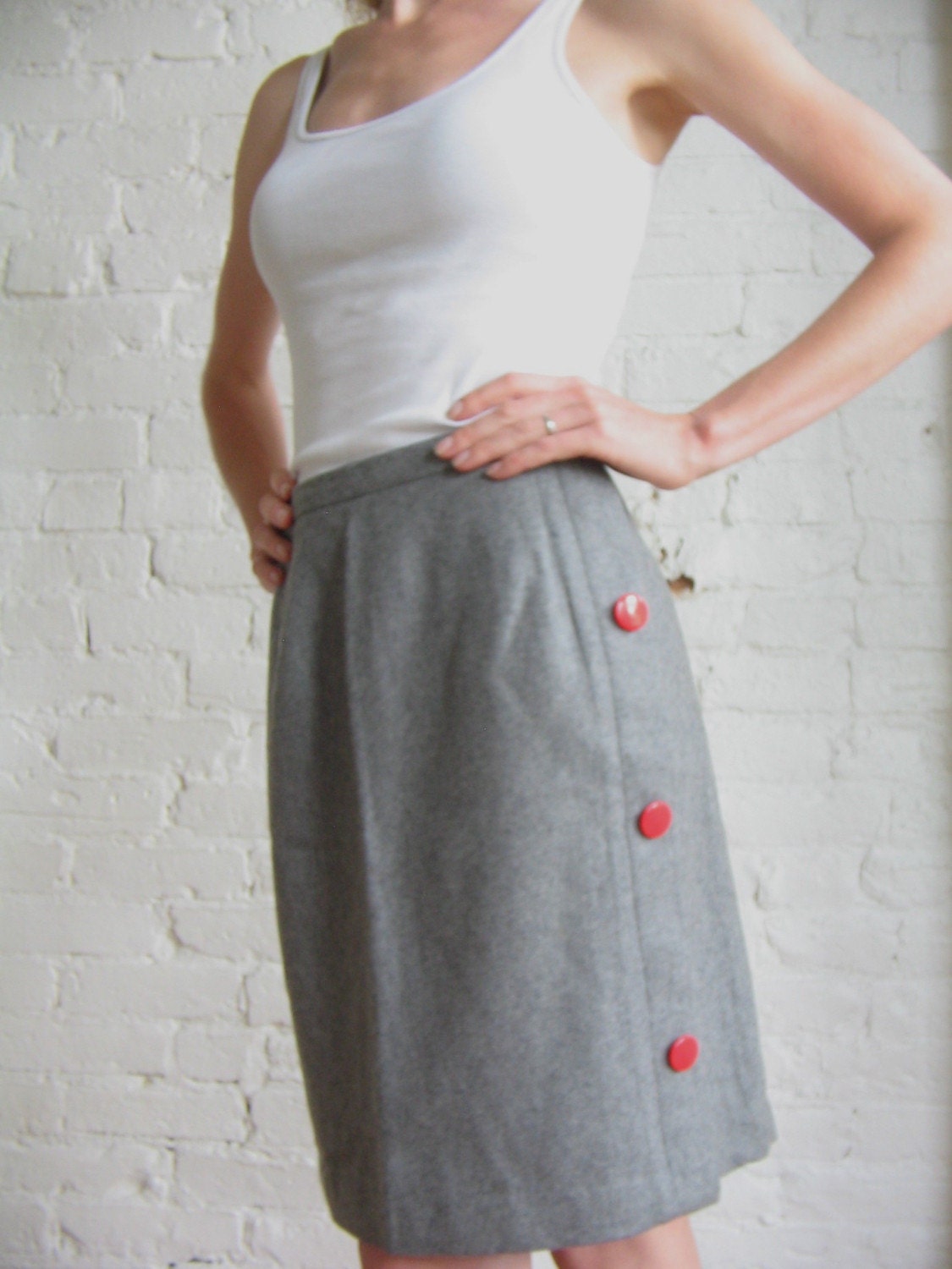 bold red button skirt (S)-VintageRenewal