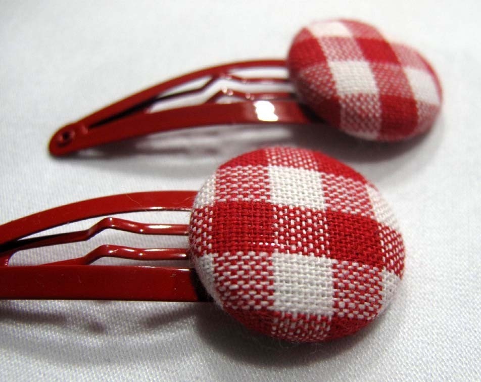 Red- White gingham on red hair clips (no23)