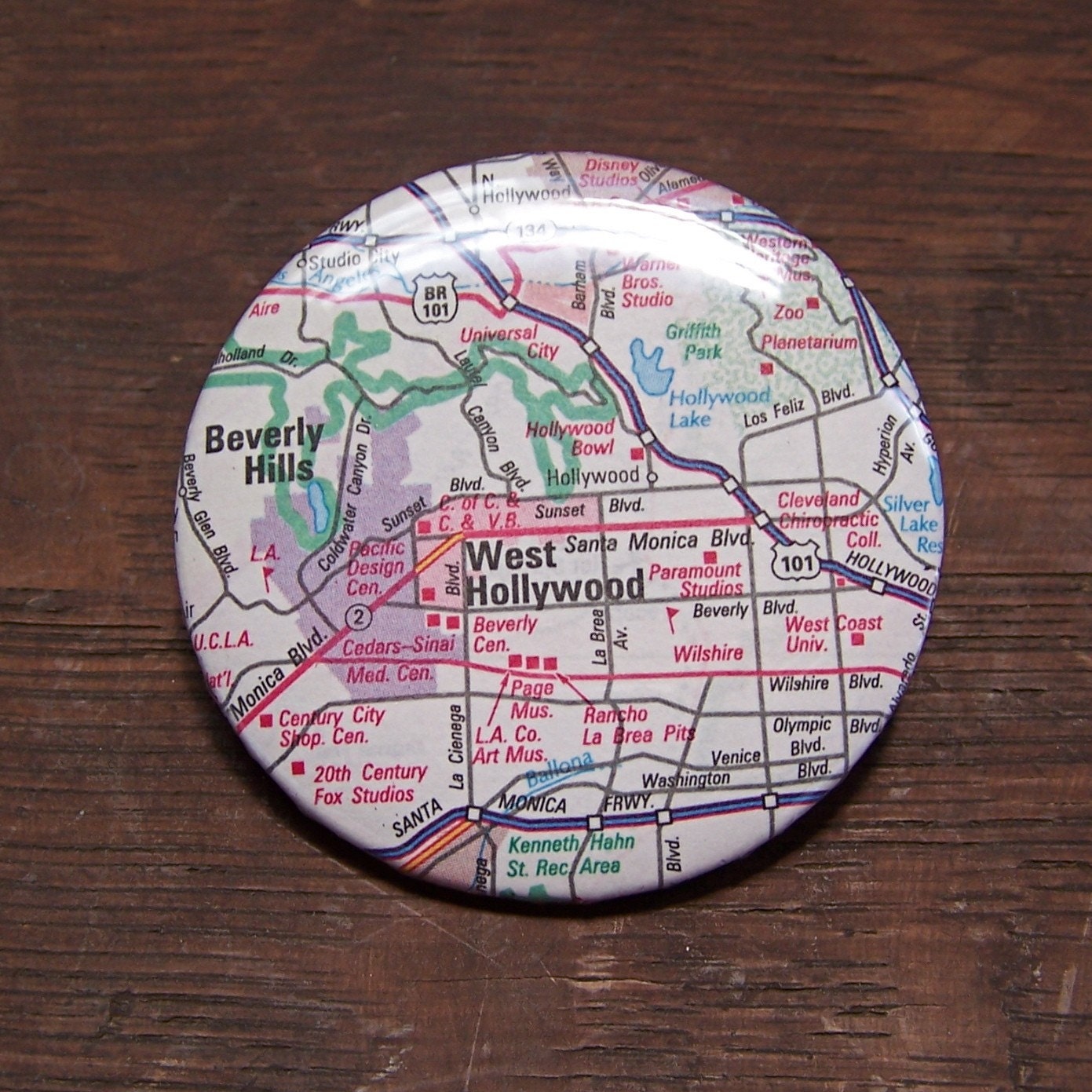 Hollywood map pin