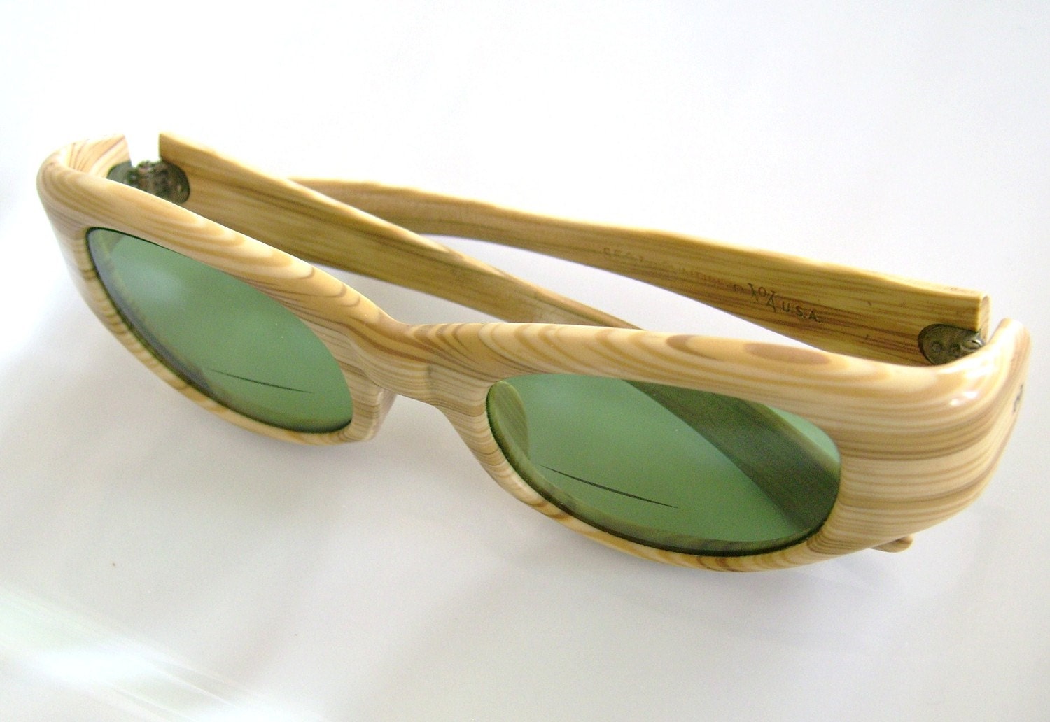 Vintage Faux Bois Cat Eye Green Glass Sunglasses