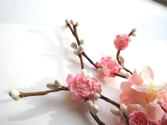 sakura branch - a cherry blossom hair clip
