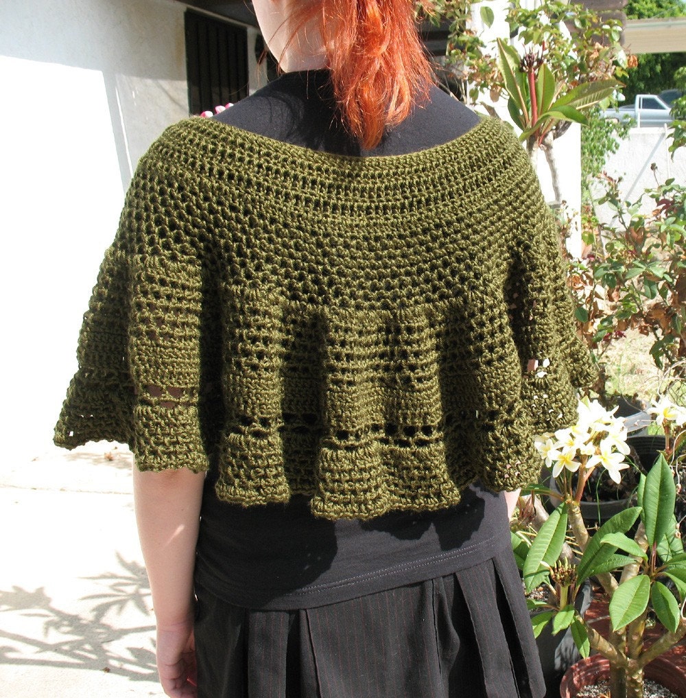Poncho or Capelet in Elven Forest