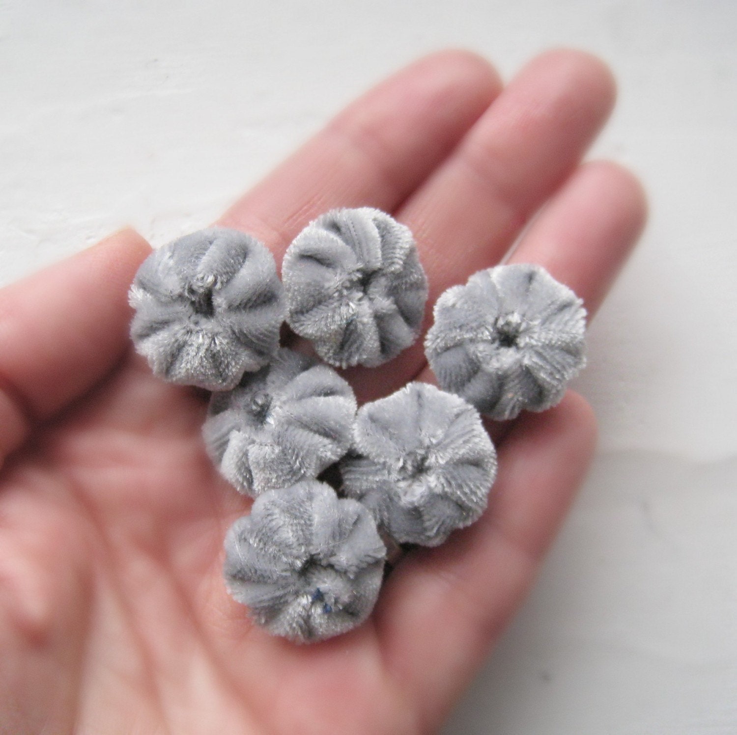 Gray Velvet Yoyo Appliques - 6 pieces - 3/4 inch