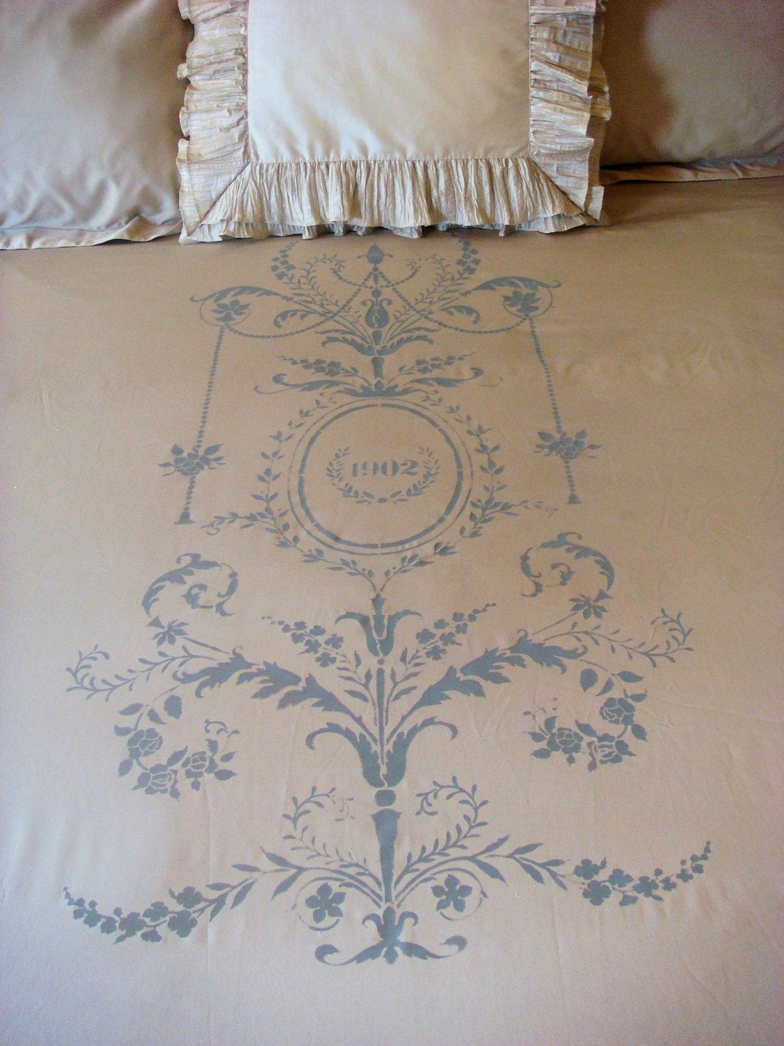King Duvet Cover and Shams with French Ornate Design