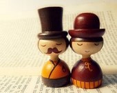 Mini Photo - Art dolls, hand painted Mr. and Mrs. Lopez 2