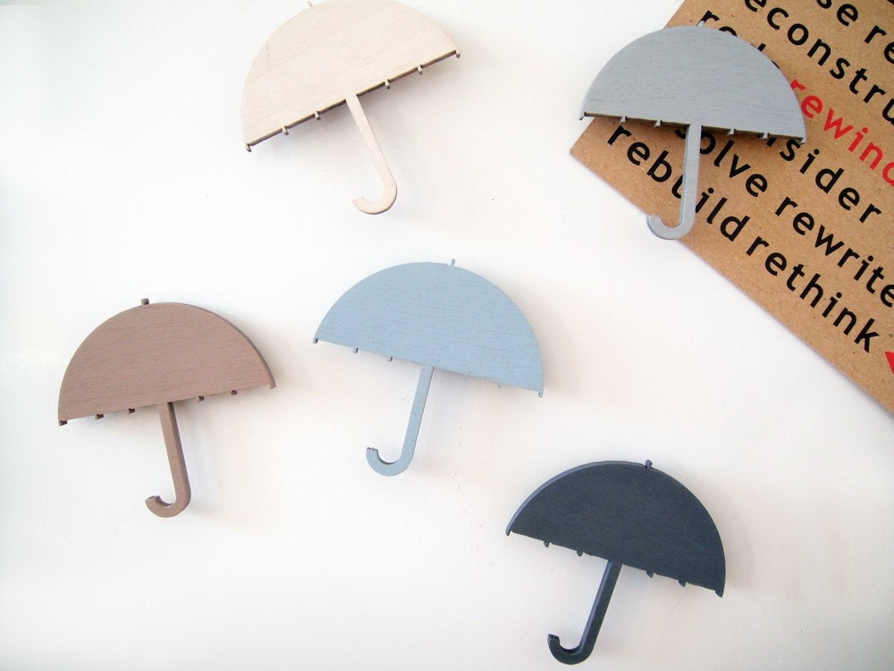 snug.umbrella wooden magnets