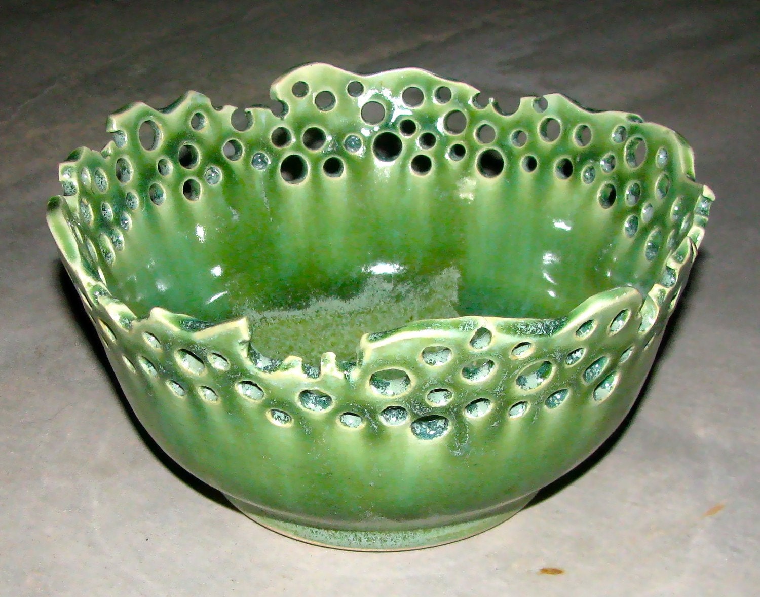Spearmint Green Hole Bowl