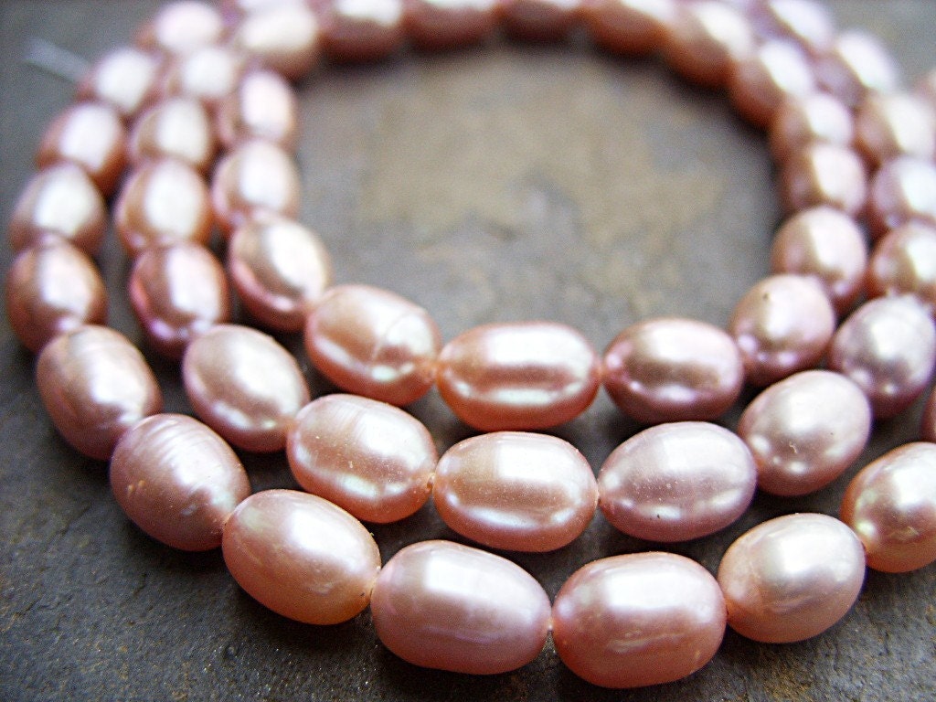Light Pink (Kinda Mauve) Rice-Shaped Freshwater Pearls - B-4692