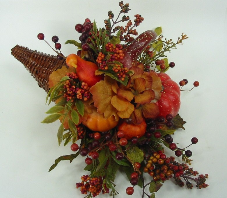 Thanksgiving Autumn Cornucopia Horn of Plenty Centerpiece