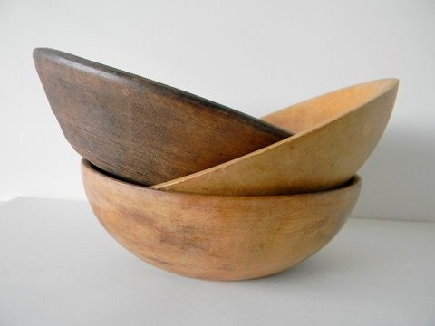 Set 
of 3 Vintage Rustic Wood Bowls