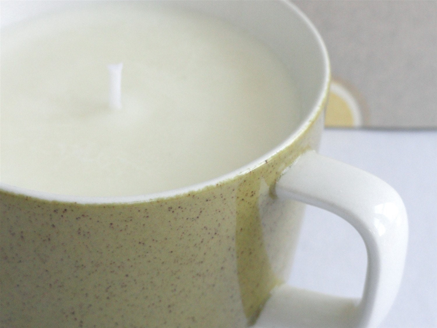 VANILLA CHAI Handcrafted Soy Teacup Candle (8 oz.)