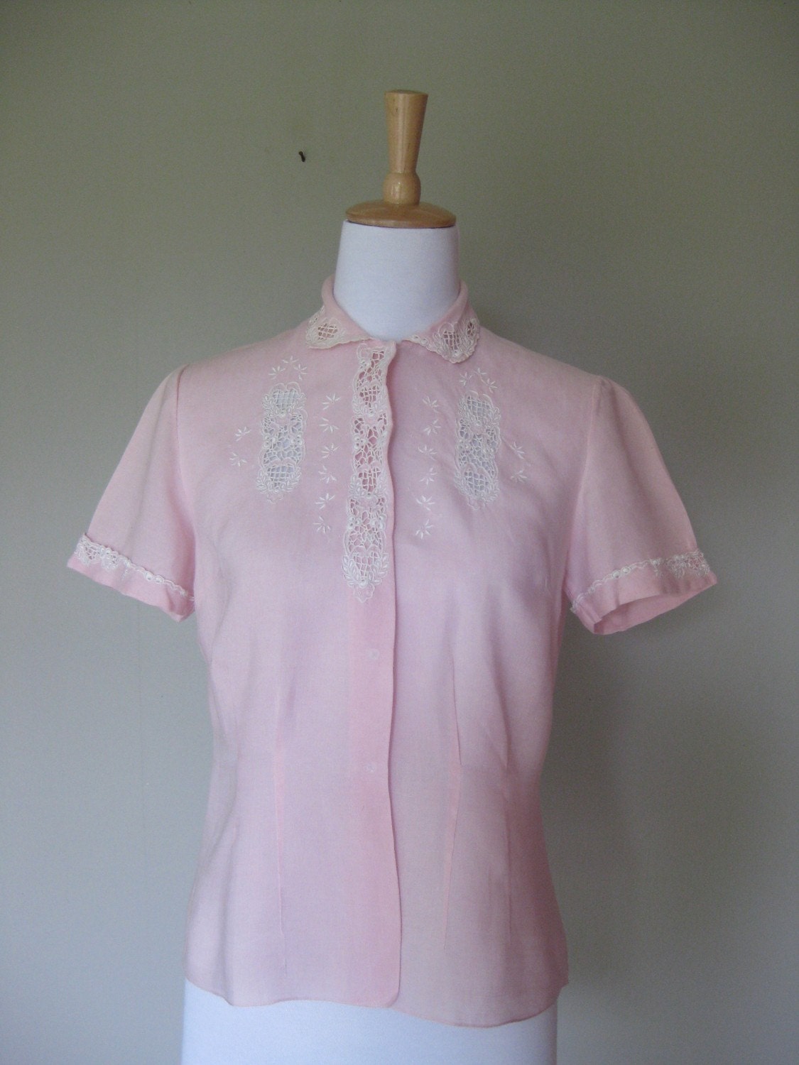 Vintage 1950's Embroidered Blouse