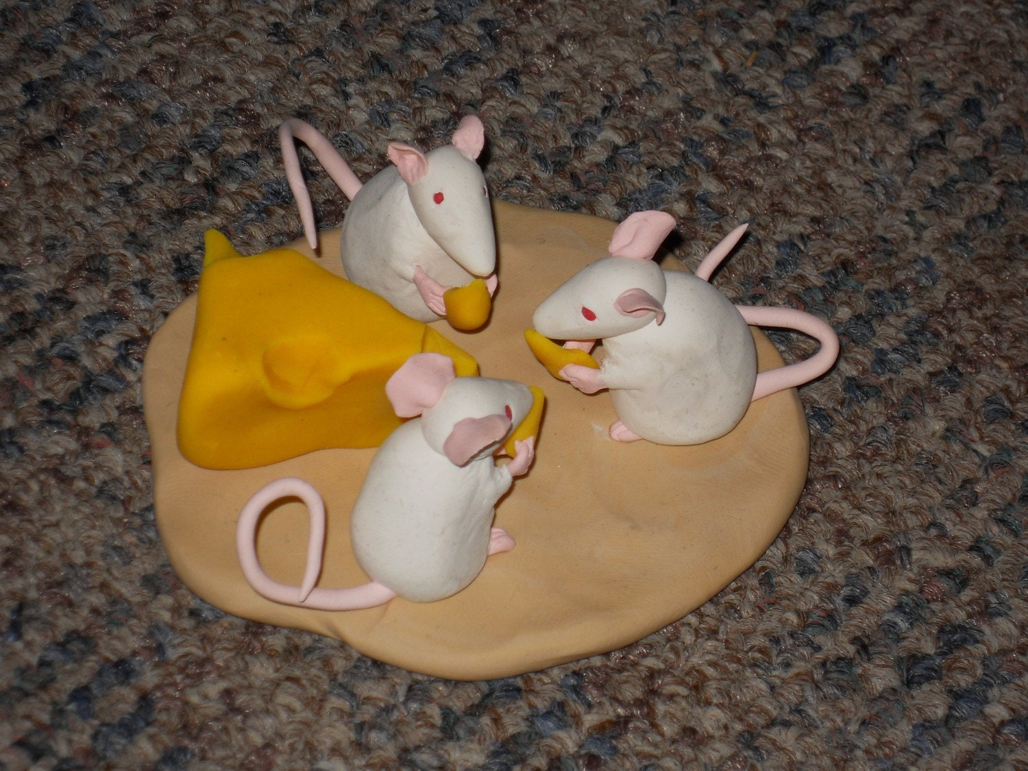 Small Hand Sculpted Three Sharing White Mice