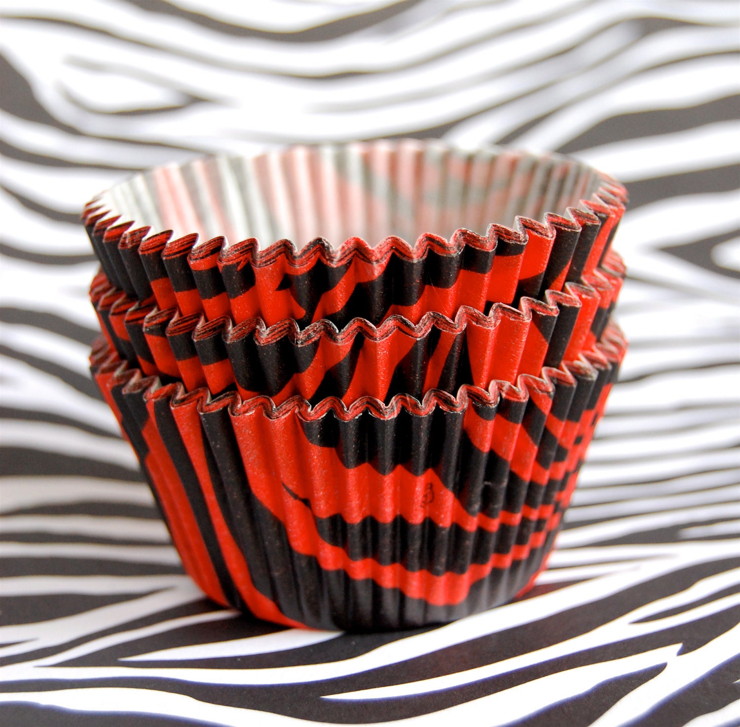 JUMBO Red Tiger Stripes Cupcake Liners (24)
