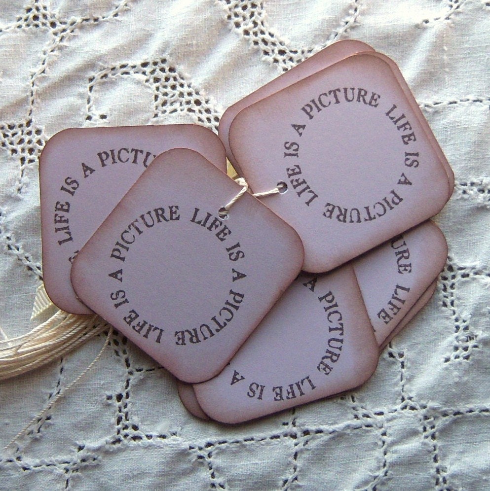 Life is a Picture - Vintage inspired hang tags - Lavender Purple