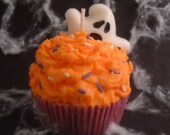 Boo...Pumpkin Buttercream Scented...Soy Wax Cupcake Candle