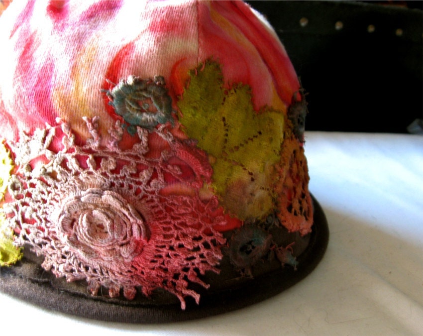 Lace Cloche Peony Pink
