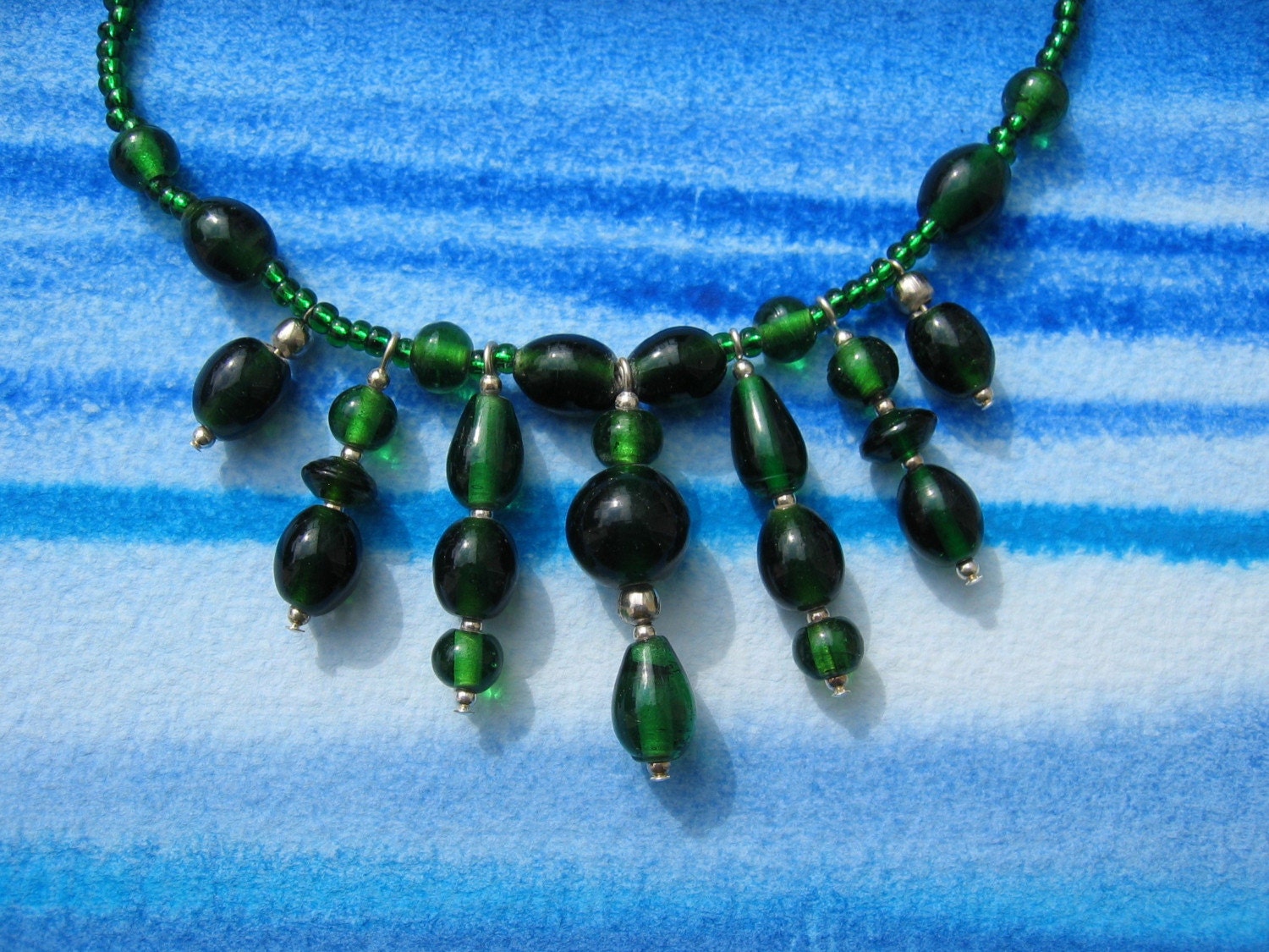 Green glass glamour - beaded necklace