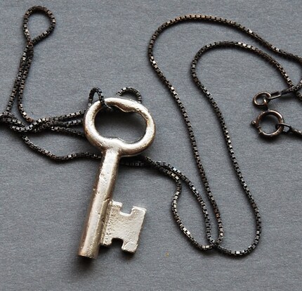 solid silver skeleton key necklace