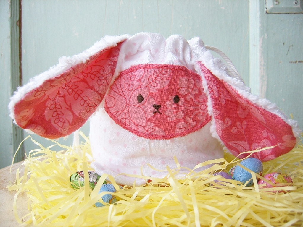 PDF - Easter Bunny Drawstring Treat Bag