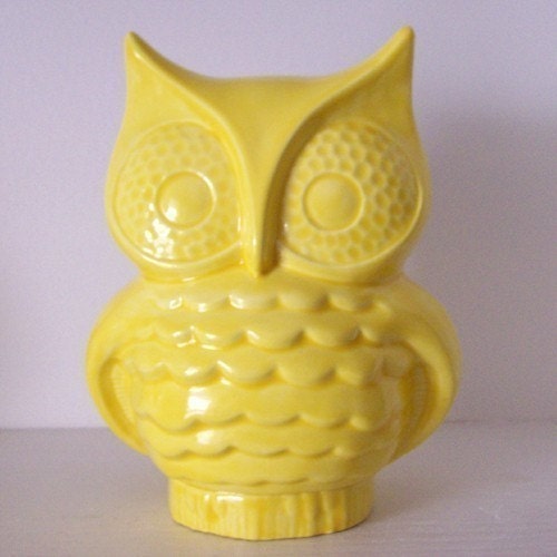 Ceramic Owl Bank Vintage Design Lemon Yellow, PREORDER