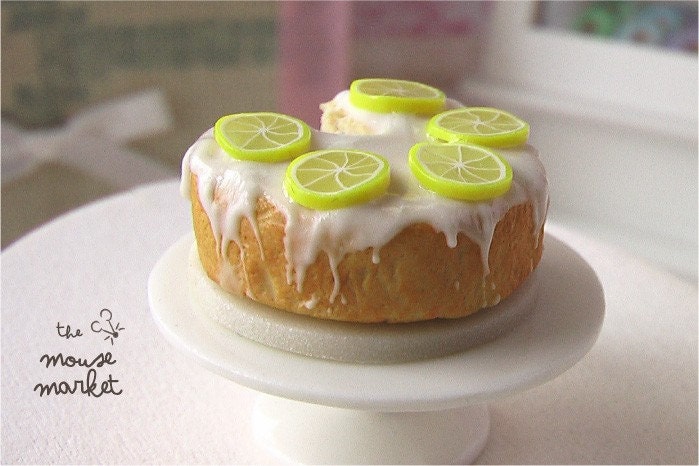 Springtime Lemon Chiffon Cake (1/12 scale)