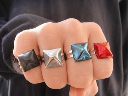 Pyramid Stud Ring- Silver, Red, Blue OR Black stud.