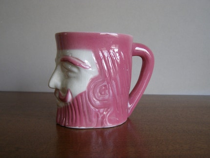 Vintage MAN'S FACE Mug in Mauve