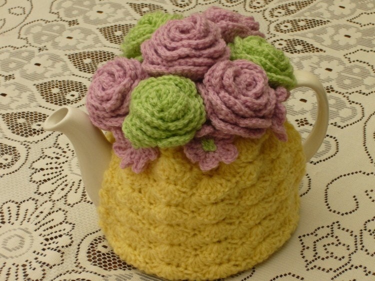 Crochet Tea Cosy/Cosie Yellow with Pink and Green Roses (Made to order)