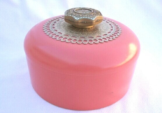 Vintage vanity  coral pink powder box 1950s