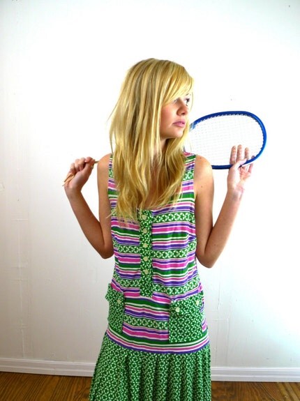 vintage 1970s tennis outfit green and purple stars print small medium