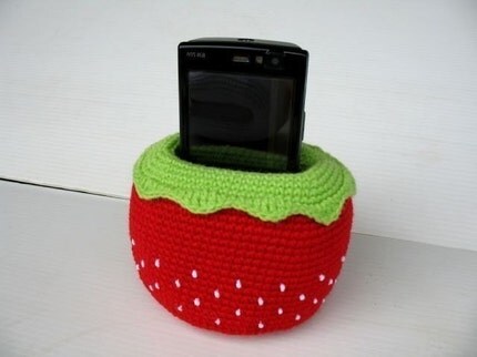 Crochet Pattern - Cell Phone Holder - STRAWBERRY