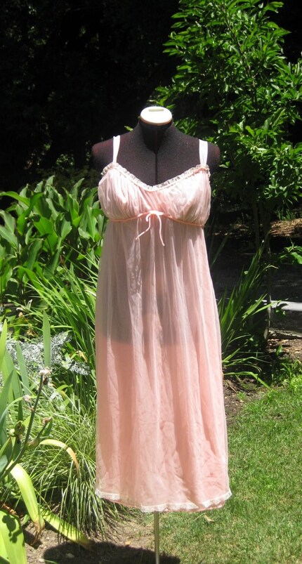 1960s Vintage Peignoir Nightgown Peach Set Double Chiffon