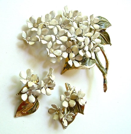 Vintage Set Etsy Front Page Feature White Lilac Brooch Shabby Chic Style with Coordinating Earrings Free Shipping USA.