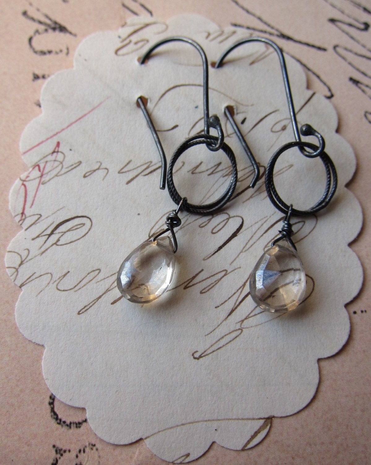 shay earrings - silver Topaz
