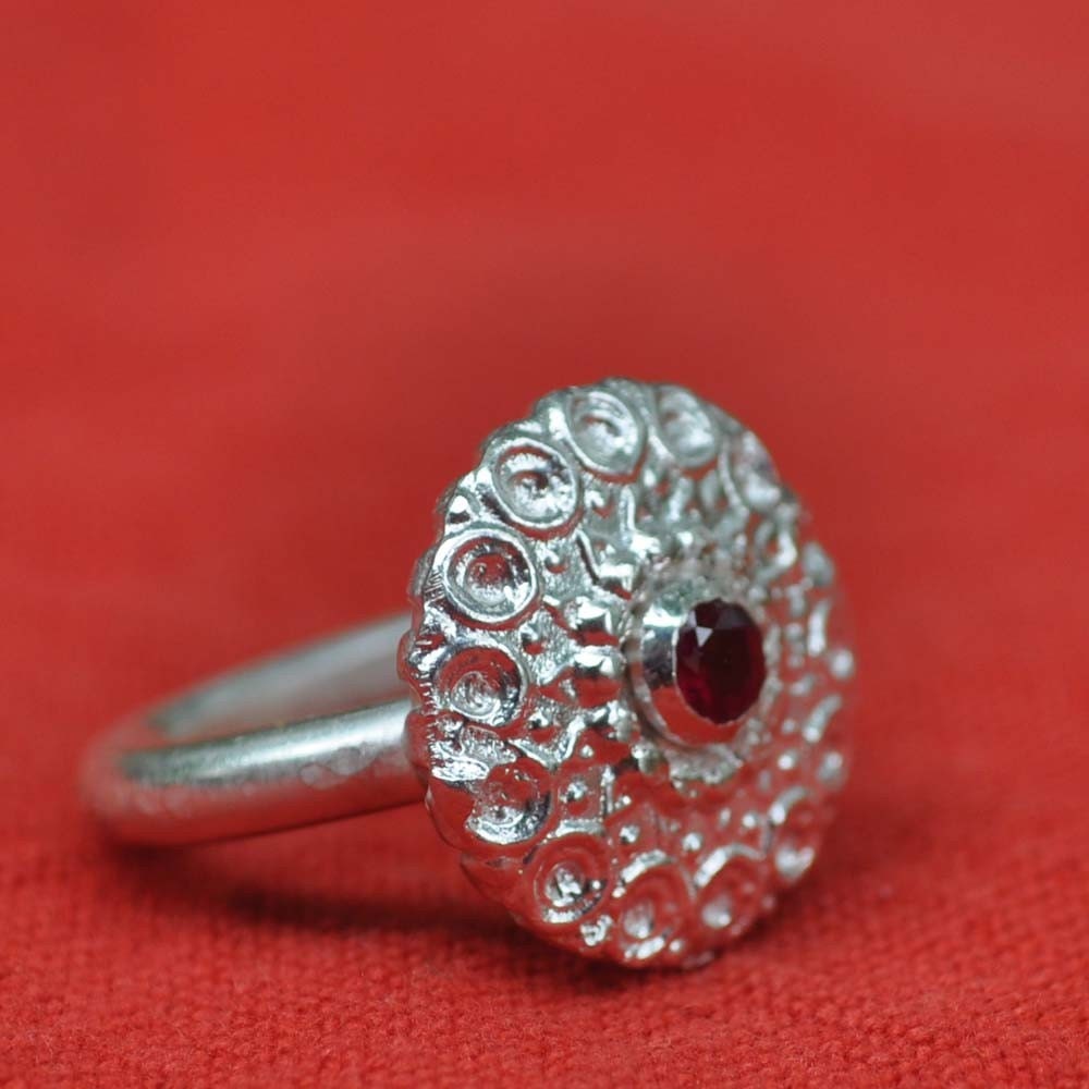 Red riding hood ring